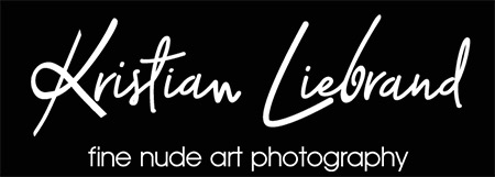 Bekannter Aktfotograf / Fotokünstler für Aktfotografie mit Auszeichnungen und eigenem Fotostudio für ästhetische Aktfotos